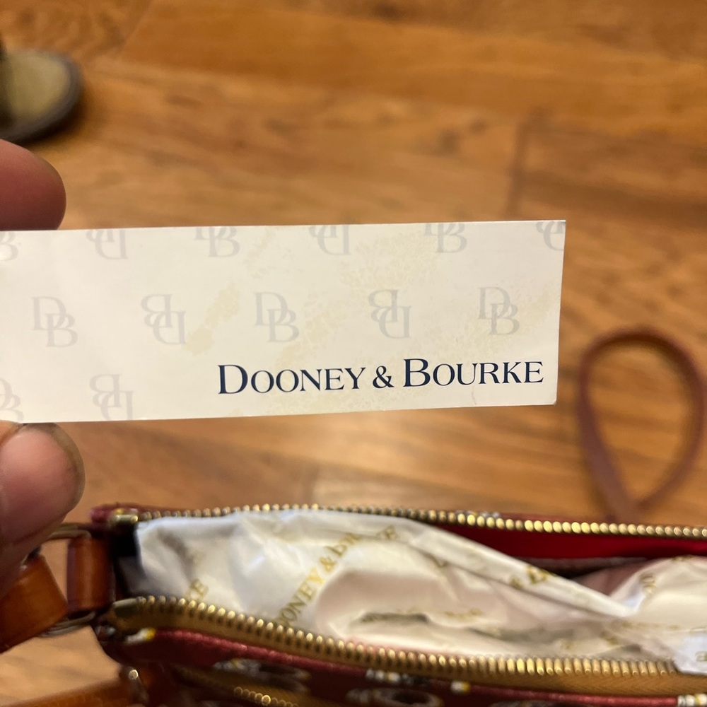Dooney & Bourke Maroon Patterned Crossbody Washin… - image 4